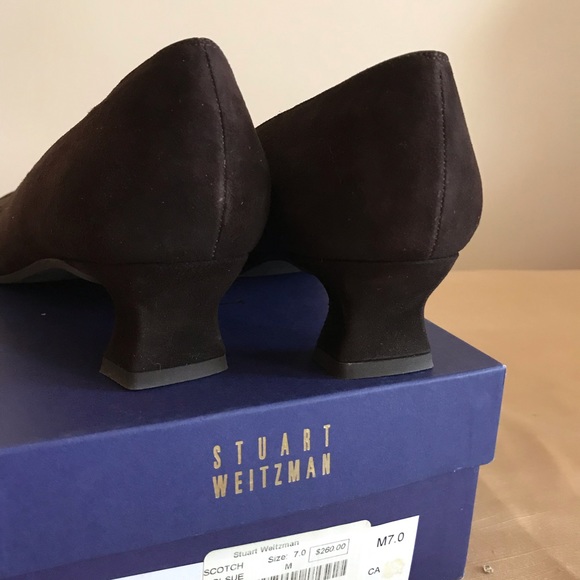 New Stuart Weitzman ‘Scotch’ suede heels. - Picture 4 of 6